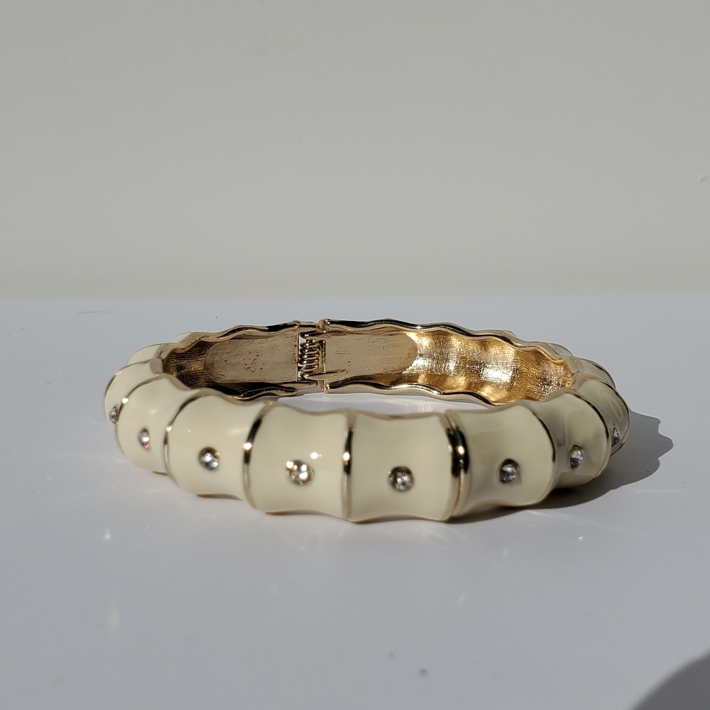 Bangle - Bracelet - Picture 2 of 4